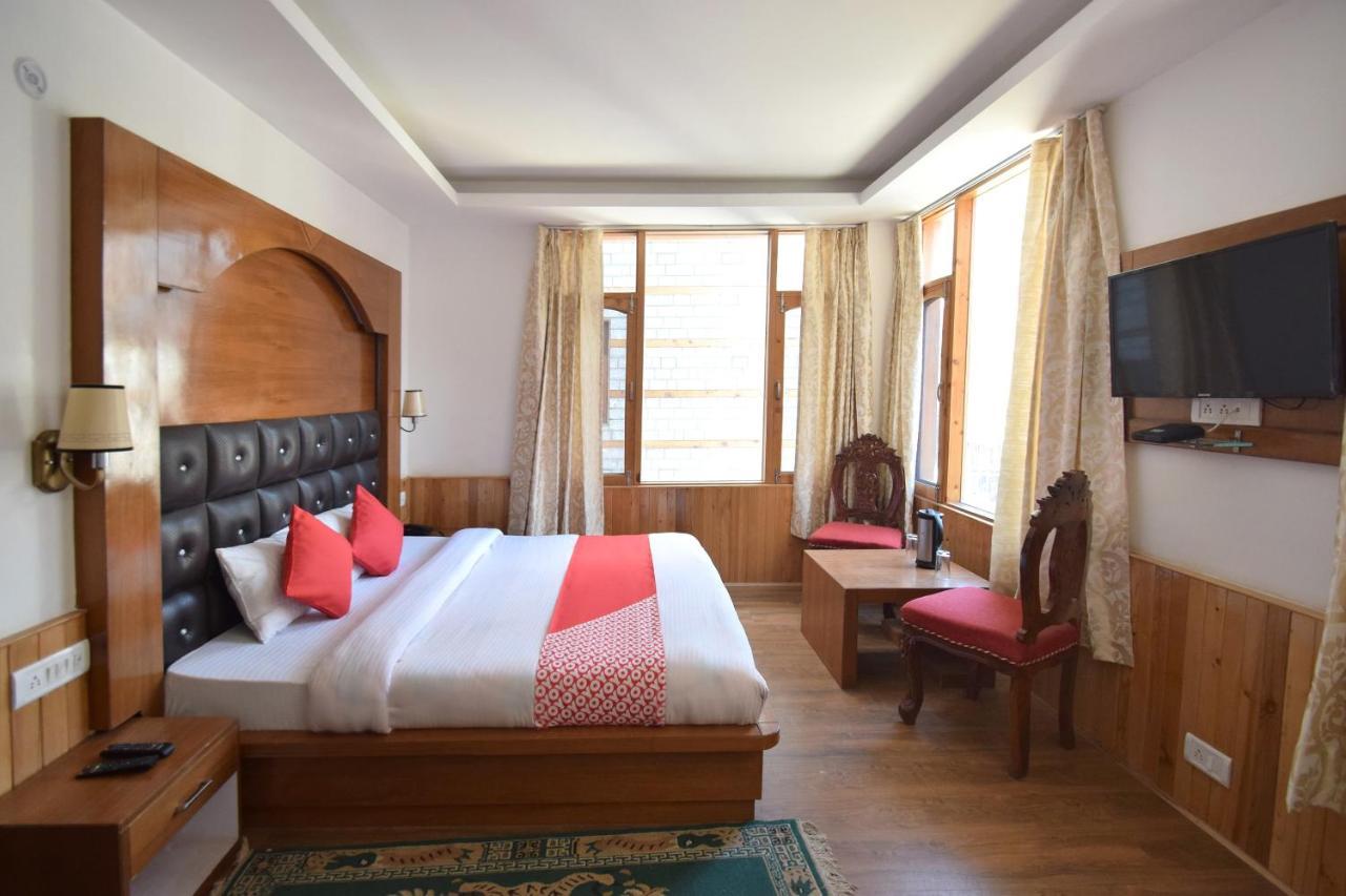 Oyo 10255 Hotel Red Apple Manāli Eksteriør billede